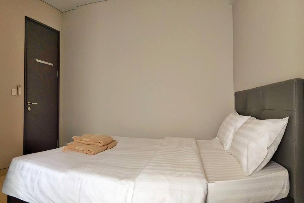 Lovina 8-Ad At One Residence Batam Екстериор снимка