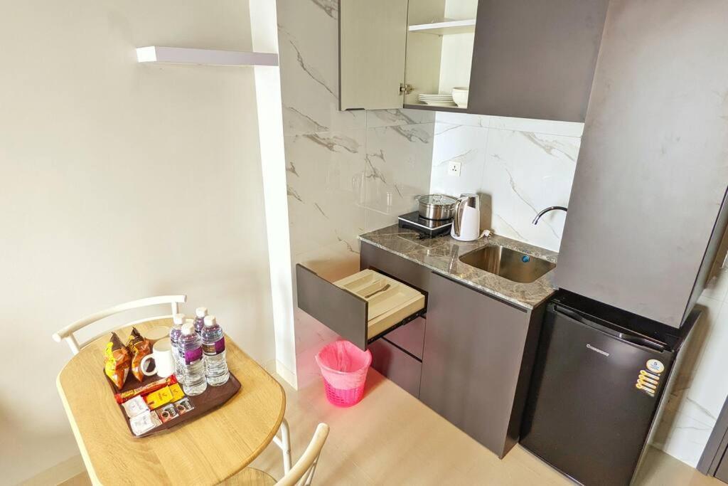 Lovina 8-Ad At One Residence Batam Екстериор снимка