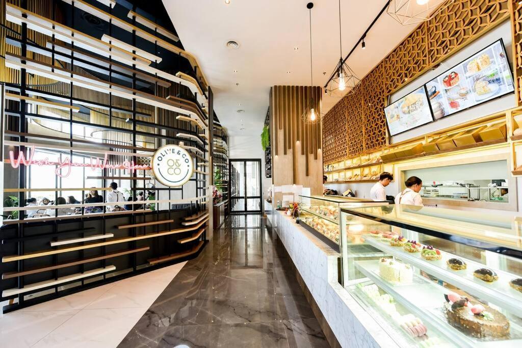 Lovina 8-Ad At One Residence Batam Екстериор снимка